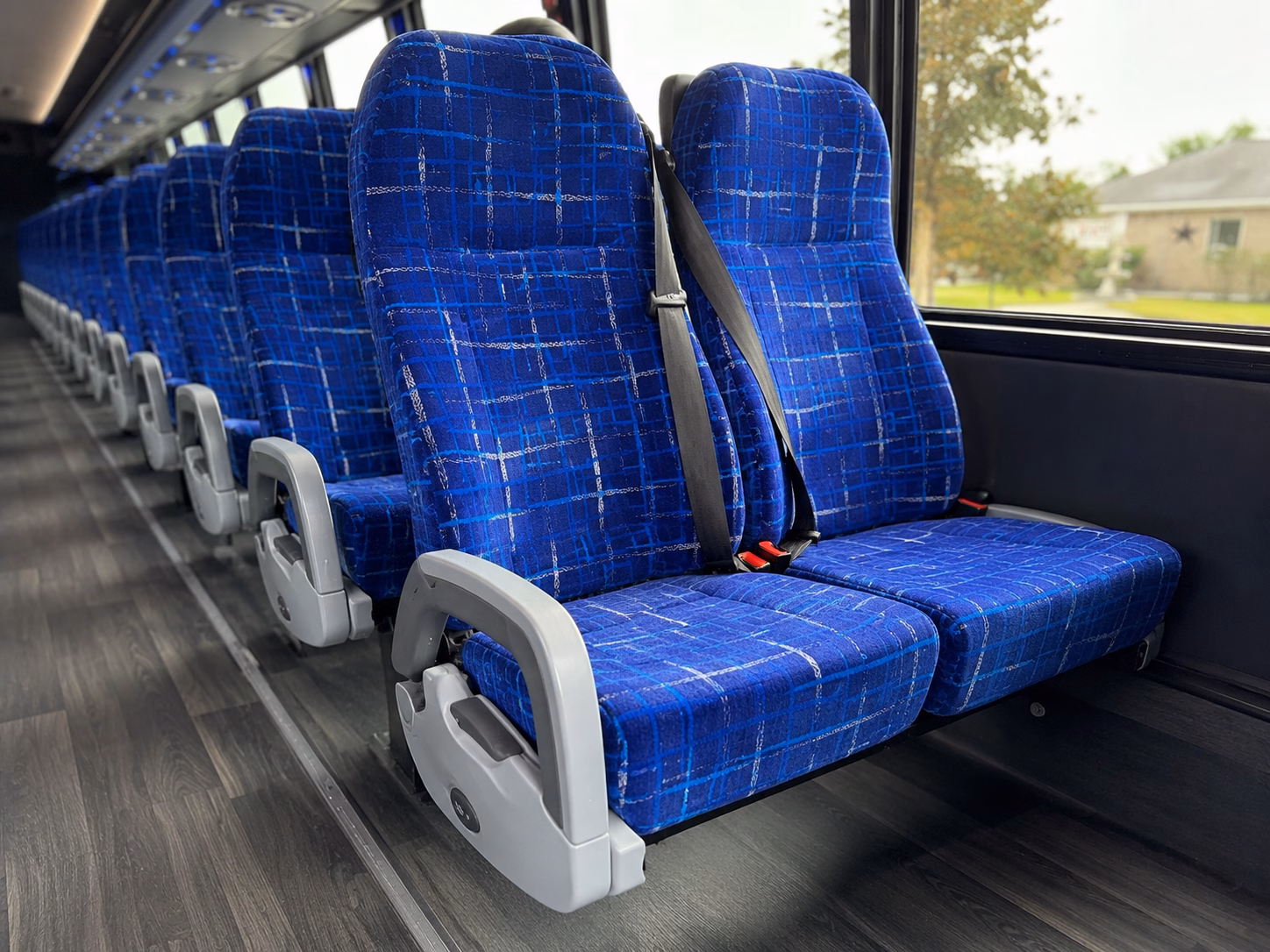 richardson charter bus hero 2
